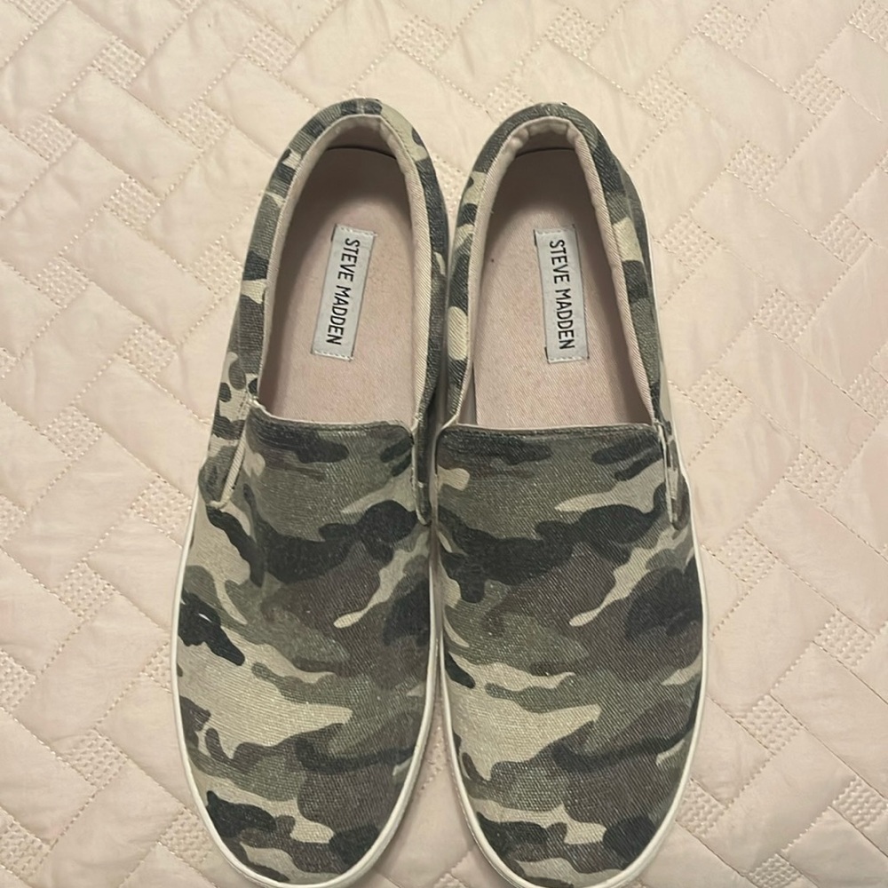 Steve Madden shoes